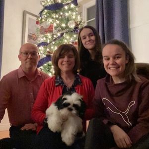 Meet your Posher, Annie